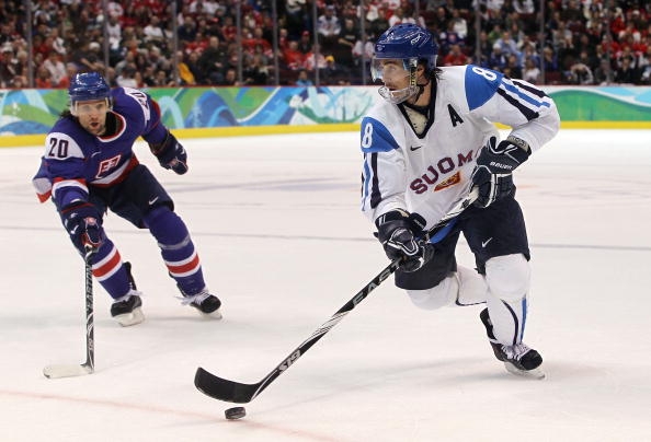 getty_selanneteemu20100227