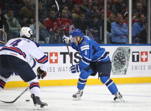 USA v Finland: 2011 IIHF World U20 Championship – Day One