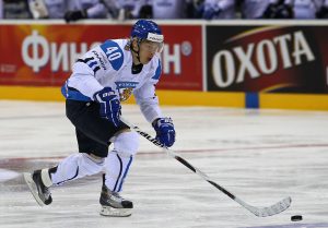 Latvia v Finland: Group D – 2011 IIHF World Championship