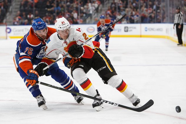 Calgary Flames v Edmonton Oilers