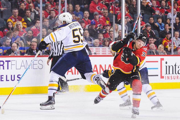 Buffalo Sabres v Calgary Flames