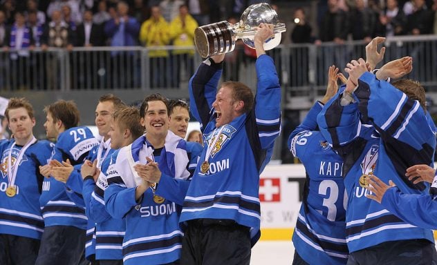 Sweden v Finland – 2011 IIHF World Championship