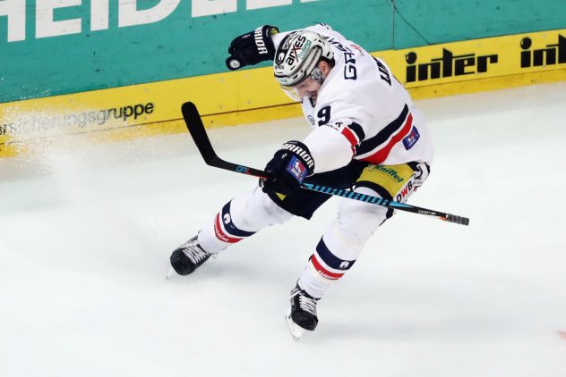 Adler Mannheim v Eisbaeren Berlin – DEL Playoffs Quarter Final Game 7