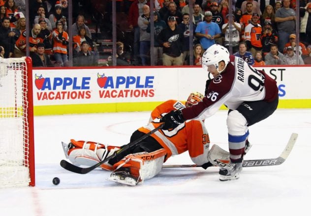 Colorado Avalanche v Philadelphia Flyers