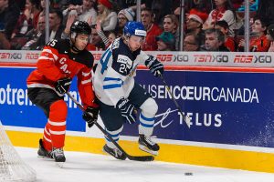 Canada v Finland – 2015 IIHF World Junior Championship