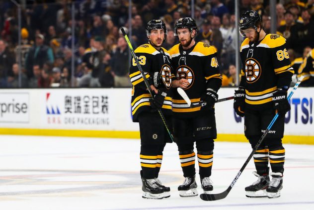 Toronto Maple Leafs v Boston Bruins – Game One