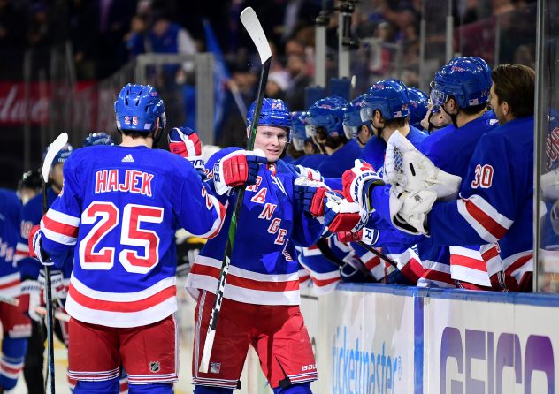 Pittsburgh Penguins v New York Rangers