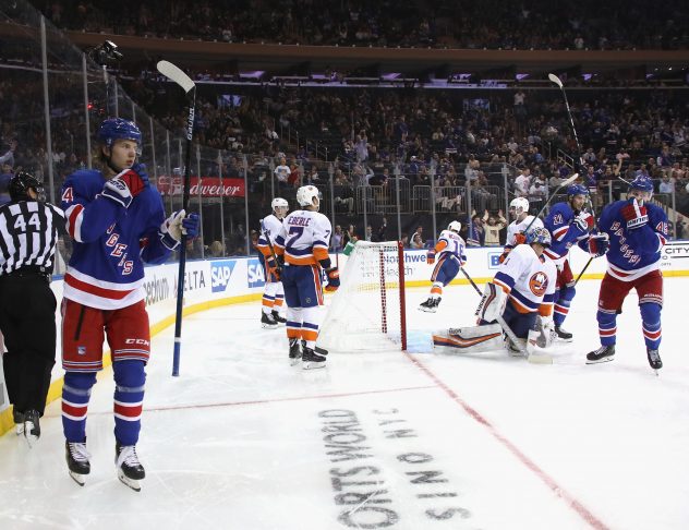 New York Islanders v New York Rangers