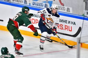 akbars_pesonenharri20200903