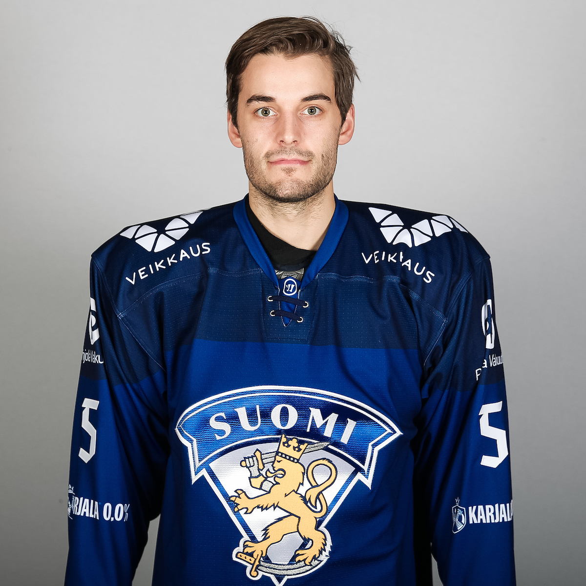 Peter Tiivola L hti KHL n Uusi Seura Nyt Selvill Leijonat
