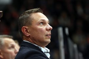 Jussi Tapolalle jatkosopimus kouraan – seurapomoilta mairittelevaa tekstiä Tappara – Ässät
