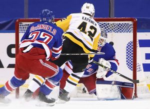 Pittsburgh Penguins v New York Rangers