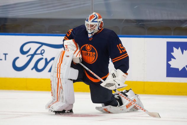 Vancouver Canucks v Edmonton Oilers