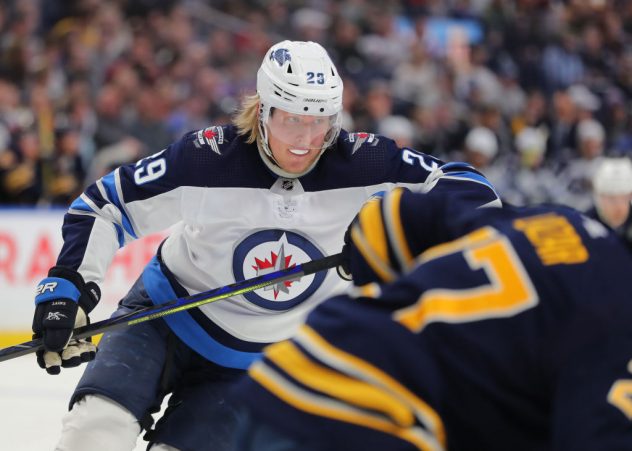 Winnipeg Jets v Buffalo Sabres