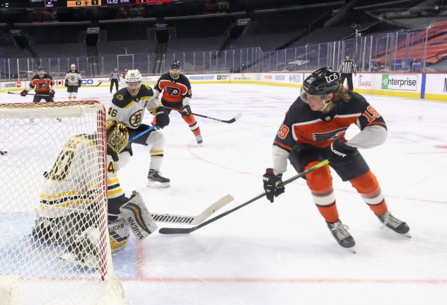 Boston Bruins v Philadelphia Flyers