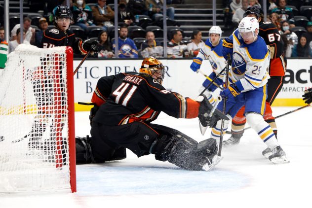 Buffalo Sabres v Anaheim Ducks