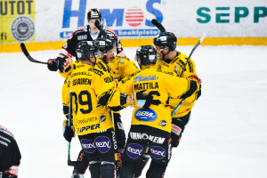 CHL:n pudotuspeliparit selvillä – Sveitsin ja Suomen mestarit vastakkain tn_kalpakuvitus20211223