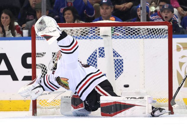 Chicago Blackhawks v New York Rangers