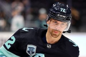 Joonas Donskoin ura päättyi aivotärähdyksiin – myöntää suoraan: ”On ollut masennusta tosi paljon” Vancouver Canucks v Seattle Kraken