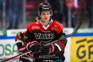 Urheilucast: JYP havitellut toisen Liiga-seuran ykkössentteriä – omasta tehomiehestä kova kilpailu aop_huovilasanteri20240802