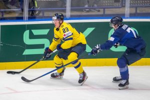 Agentti paljastaa – NHL:n supertähti lähellä sopimusta! aop_RaymondLucas20240912