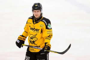 Yli 500 Liiga-ottelun suomalaispuolustaja siirtyy Ruotsiin aop_maalahtikalle20241015