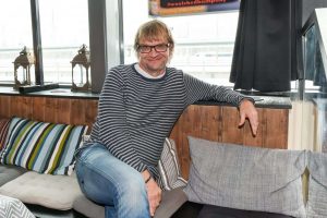 Antero Mertaranta pöyristyi Pelicansin ottelun tuomaritoiminnasta MTV:llä: ”Erittäin heikko suoritus” aop_mertarantaantero20160119