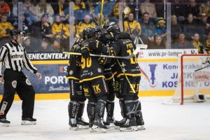 E-S: Sensaatiokauden pelannut SaiPa teki huiman myyntiennätyksen! aop_saipa20250502