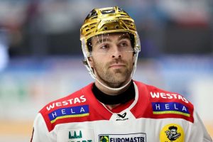 aop_McCoshenian20221226