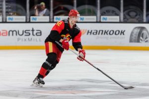 aop_holmphilip20211021