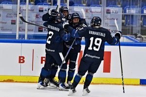 Pikkuleijonilla käsittämätön sulaminen! Pronssiottelu kutsuu aop_pikkuleijonat20250814