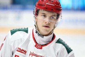 Urheilucast: Viljami Nieminen sai rahakkaan tarjouksen toiselta Liiga-seuralta – vastasi ”kiitos ei” aop_nieminenviljami20241130