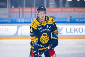 Lukon Nuutti Viitasaloa syytetään rahanpesusta – näin kommentoivat seura ja pelaaja aop_viitasalonuutti20250918