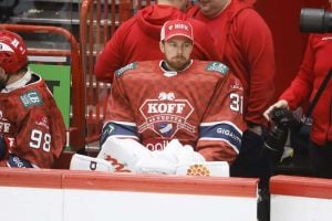 HIFK:n tähtivahvistuksella painajaismainen startti Liigassa aop_alnefelthugo20251022
